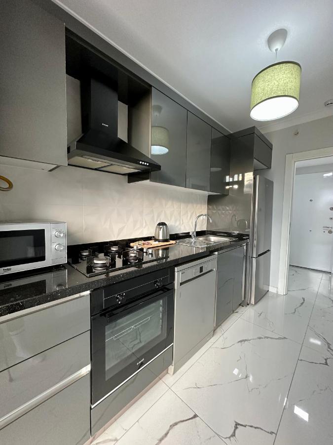 Sisli Modern Residence, 2 Bedroom Apartments, 250M Metro Station Estambul Exterior foto